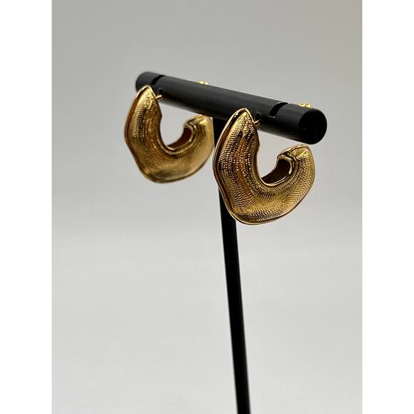 Missoma Small Organic Textured and Smooth Hoop - Picture 2 of 9